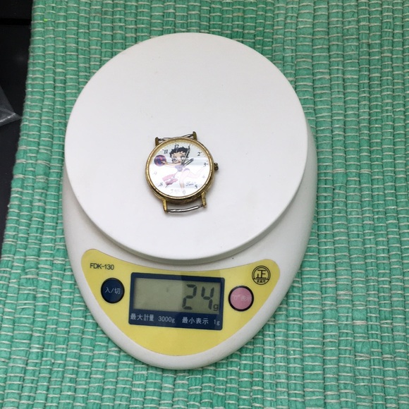 ?SUPER RARE DESIGN 1989 Betty boob Vtg watch